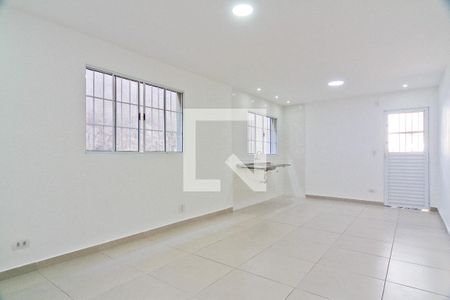 Sala e cozinha de casa para alugar com 1 quarto, 40m² em Vila Bonilha, São Paulo