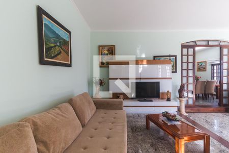 Sala de casa para alugar com 3 quartos, 380m² em Vila Suissa, Mogi das Cruzes