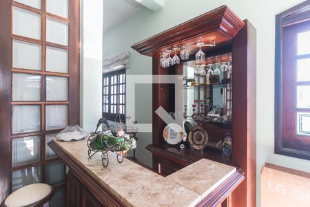 Sala de casa para alugar com 3 quartos, 380m² em Vila Suissa, Mogi das Cruzes