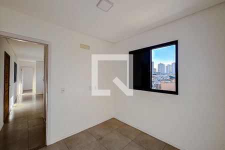 Quarto 2 de apartamento para alugar com 2 quartos, 39m² em Vila Bertioga, São Paulo