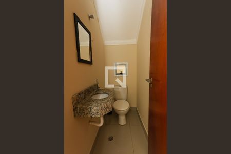 lavabo de casa para alugar com 2 quartos, 88m² em Jardim Amalia, São Paulo