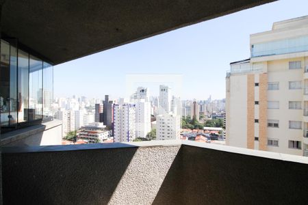 Varanda de apartamento à venda com 1 quarto, 50m² em Moema, São Paulo
