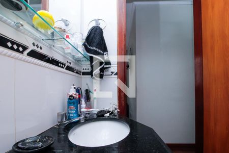 Banheiro da Suíte 1 de apartamento à venda com 4 quartos, 105m² em Buritis, Belo Horizonte