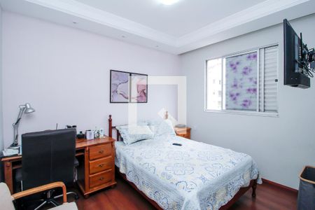 Suite  de apartamento à venda com 4 quartos, 105m² em Buritis, Belo Horizonte