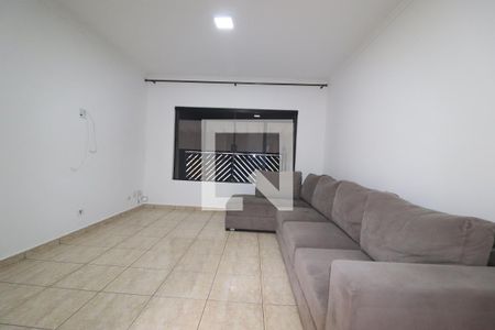 Sala de casa para alugar com 3 quartos, 200m² em Jardim Ana Maria, Santo André