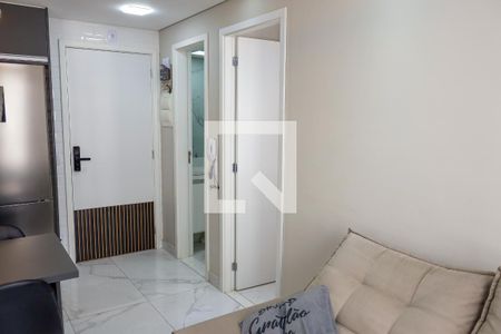 sala de apartamento para alugar com 2 quartos, 37m² em Presidente Altino, Osasco