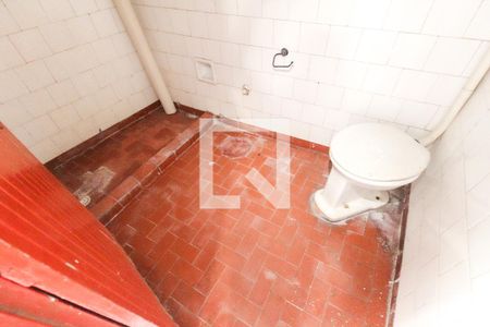 Banheiro de casa para alugar com 1 quarto, 22m² em Lajeado, São Paulo