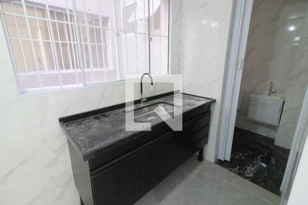 Sala/Cozinha de apartamento para alugar com 2 quartos, 40m² em Santo Antônio, Osasco