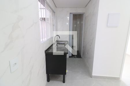Sala/Cozinha de apartamento para alugar com 2 quartos, 40m² em Santo Antônio, Osasco