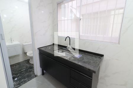 Sala/Cozinha de apartamento para alugar com 2 quartos, 40m² em Santo Antônio, Osasco