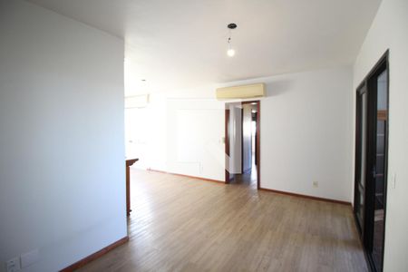 Sala de apartamento para alugar com 3 quartos, 140m² em Rio Branco, Porto Alegre