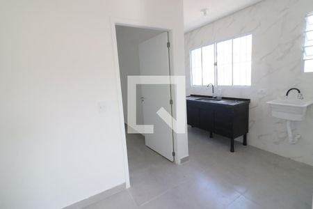 Sala/Cozinha de apartamento para alugar com 2 quartos, 40m² em Santo Antônio, Osasco