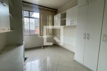 Quarto de apartamento para alugar com 2 quartos, 94m² em Centro, Duque de Caxias