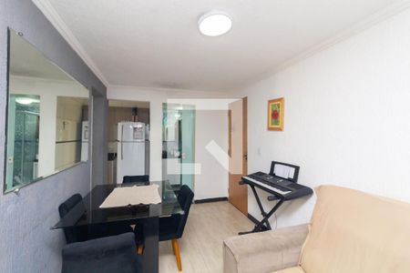 Sala de apartamento para alugar com 2 quartos, 54m² em Cidade Líder, São Paulo