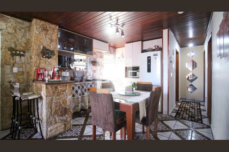 Casa à venda com 4 quartos, 250m² em Vila Alpina, São Paulo