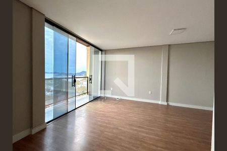 Suite 1 de casa para alugar com 3 quartos, 150m² em Morro da Cruz, Florianópolis