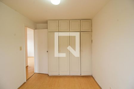 Quarto 1 de apartamento para alugar com 2 quartos, 62m² em Vila Ipojuca, São Paulo
