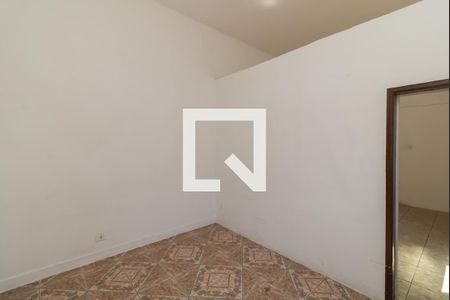 Quarto de casa à venda com 6 quartos, 200m² em Vila Talarico, São Paulo