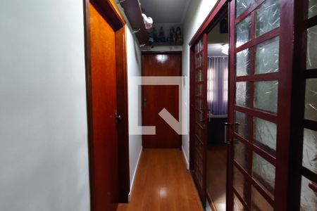 Corredor - Quartos de casa à venda com 3 quartos, 40m² em Conjunto Habitacional Vida Nova, Campinas
