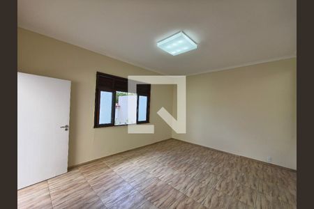 Casa para alugar com 4 quartos, 239m² em Freguesia (jacarepaguá), Rio de Janeiro