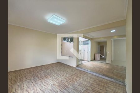 Casa para alugar com 4 quartos, 239m² em Freguesia (jacarepaguá), Rio de Janeiro