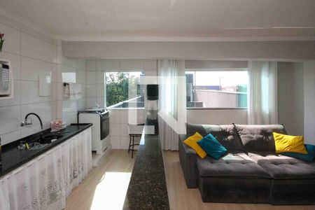 Sala de casa para alugar com 2 quartos, 75m² em Jardim Imperador (zona Leste), São Paulo