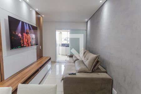 Sala de apartamento para alugar com 3 quartos, 71m² em Santo Andre, Belo Horizonte