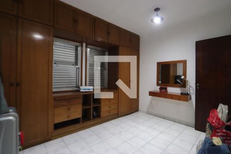 Quartos 2 e 3 de casa à venda com 3 quartos, 271m² em Jardim Imperador (zona Leste), São Paulo