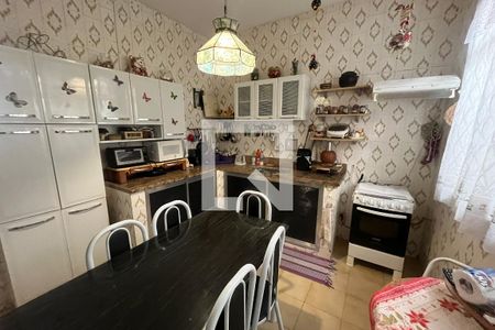 Cozinha de casa de condomínio para alugar com 3 quartos, 100m² em Portuguesa, Rio de Janeiro