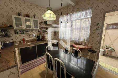 Cozinha de casa de condomínio para alugar com 3 quartos, 100m² em Portuguesa, Rio de Janeiro