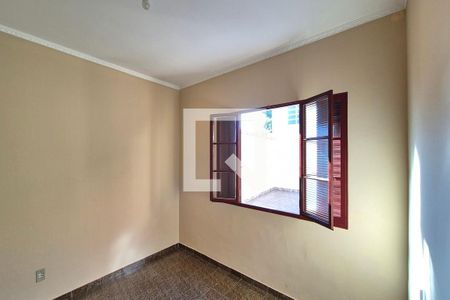 Quarto 2  de casa à venda com 4 quartos, 119m² em Jardim Santa Lúcia, Campinas