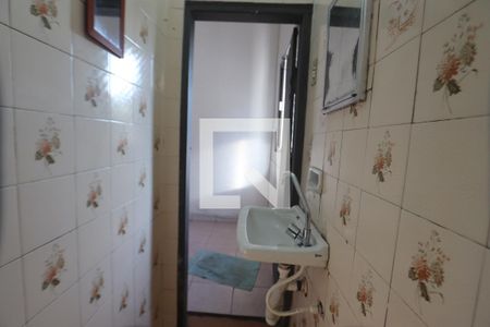 Banheiro de casa à venda com 1 quarto, 300m² em Parque Independencia, São Paulo