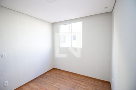 Quarto 1 de apartamento para alugar com 2 quartos, 45m² em Caiapos, Contagem