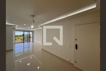 Sala de apartamento à venda com 3 quartos, 105m² em Barra da Tijuca, Rio de Janeiro