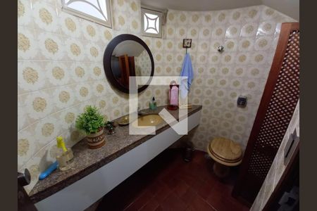 Casa para alugar com 4 quartos, 340m² em Tabajaras, Uberlândia