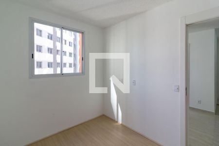 Quarto 2 de apartamento para alugar com 2 quartos, 36m² em Jardim Sabara, São Paulo