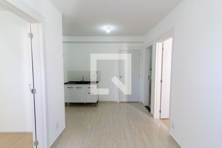 Sala de apartamento para alugar com 2 quartos, 36m² em Jardim Sabara, São Paulo