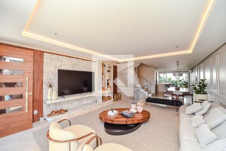 Sala de casa à venda com 3 quartos, 281m² em Chácara das Pedras, Porto Alegre