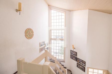 Escada de casa de condomínio à venda com 4 quartos, 382m² em Alphaville, Santana de Parnaíba