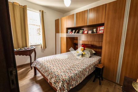 Quarto 1 de apartamento à venda com 2 quartos, 60m² em Carlos Prates, Belo Horizonte