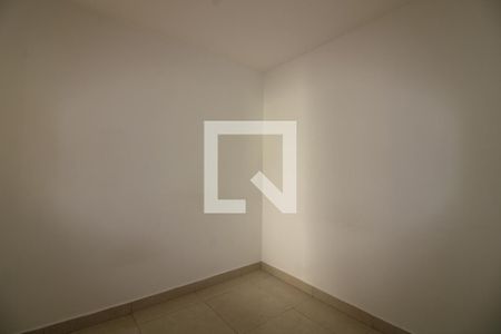 Quarto 2 de apartamento para alugar com 2 quartos, 38m² em Vila Santa Teresa, São Paulo