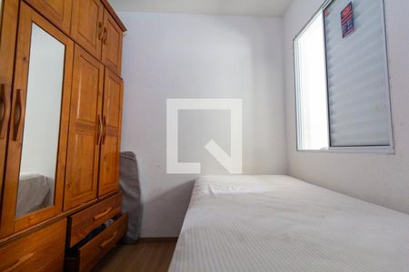 Quarto 2 de apartamento para alugar com 2 quartos, 55m² em Vila Granada, São Paulo