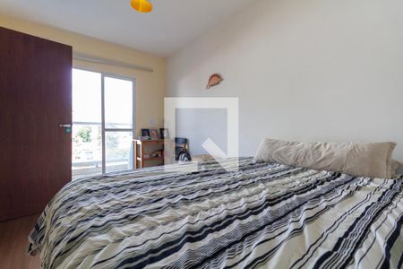 Quarto 1 de apartamento para alugar com 2 quartos, 55m² em Vila Granada, São Paulo