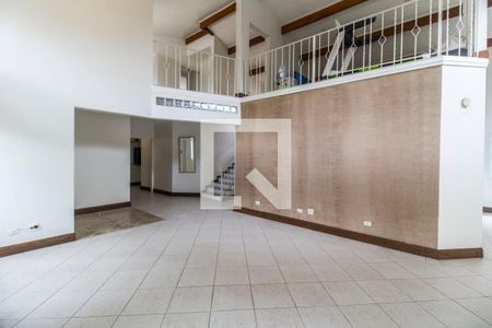 Sala  de casa de condomínio à venda com 2 quartos, 385m² em Residencial 18 do Forte, Santana de Parnaíba
