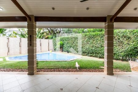 Vista da Sala de casa de condomínio à venda com 2 quartos, 385m² em Residencial 18 do Forte, Santana de Parnaíba