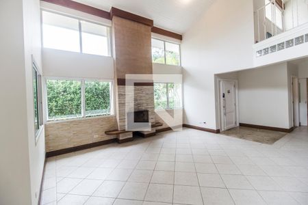 Sala  de casa de condomínio à venda com 2 quartos, 385m² em Residencial 18 do Forte, Santana de Parnaíba