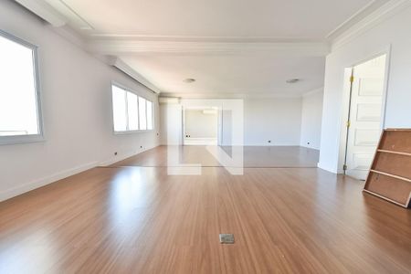 Sala de apartamento para alugar com 3 quartos, 320m² em Cambuci, São Paulo