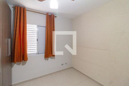 Quarto 1 de apartamento para alugar com 2 quartos, 49m² em Jardim Santa Tereza, Carapicuíba