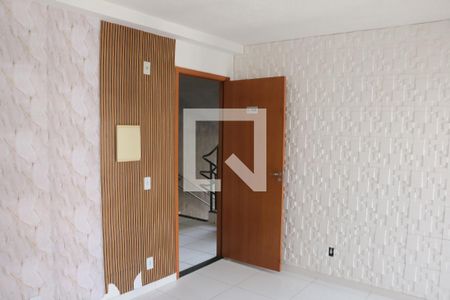 sala de apartamento para alugar com 2 quartos, 50m² em Santa Rita, Nova Iguaçu