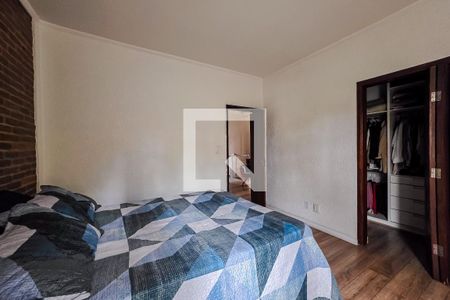 Casa à venda com 3 quartos, 115m² em Jardim Itapoan, Santo André